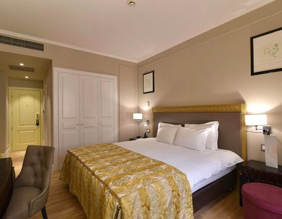 Grand Hotel Yerevan