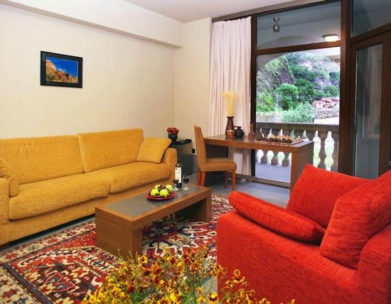 Tufenkian Avan Dzoraget Hotel