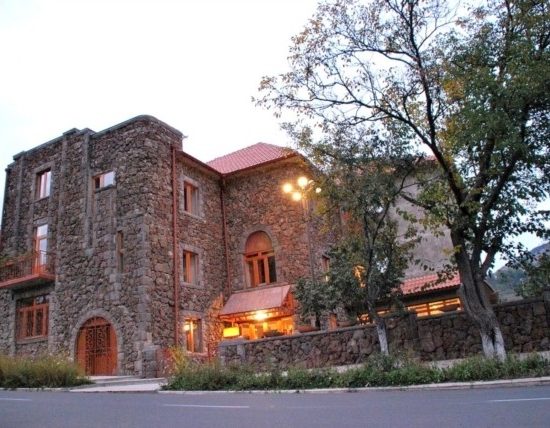 Hotel Mirhav