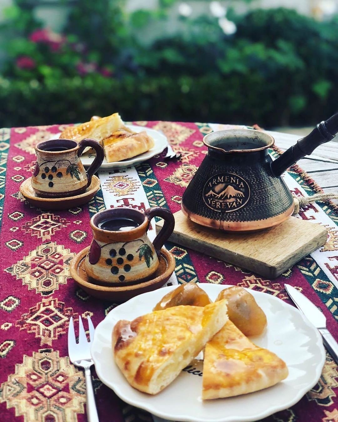 Armenian Round Gata