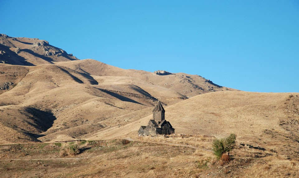 Tanahat Monastery