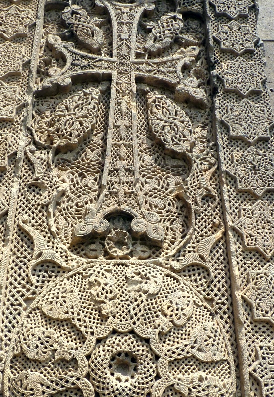 Aseghnagorts Khachkar