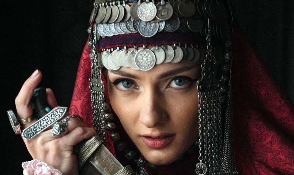 Armenian women's Taraz