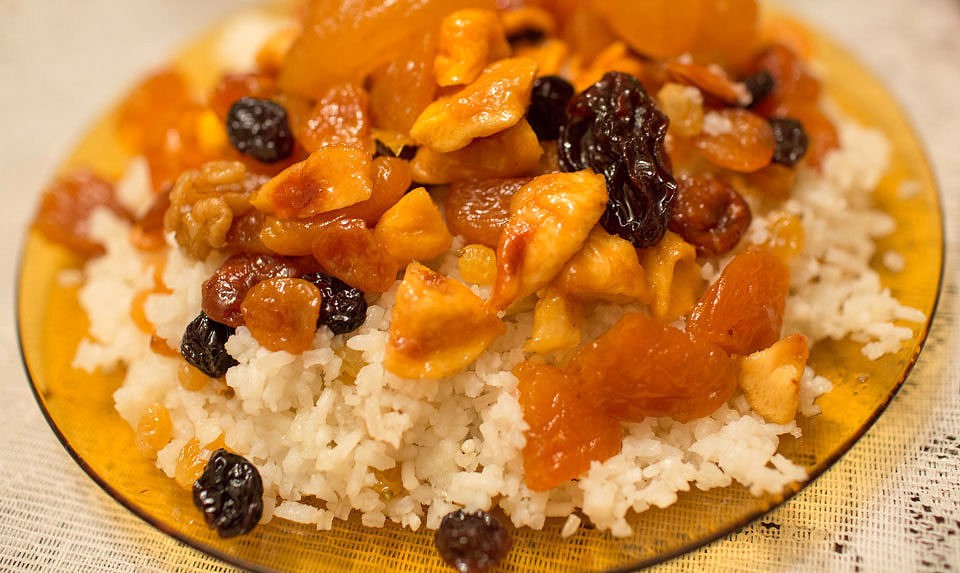 Armenian Sweet Rice Pilaf with Raisins