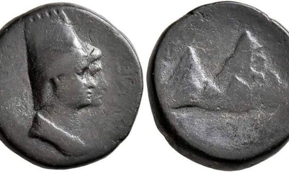The coins of the Armenian King Tirganes IV and Queen Erato with Mount Ararat