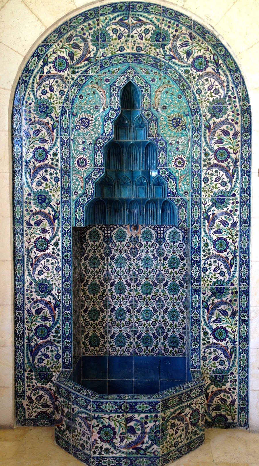 The Art of Armenian Ceramicist David Ohannessian in Jerusalem